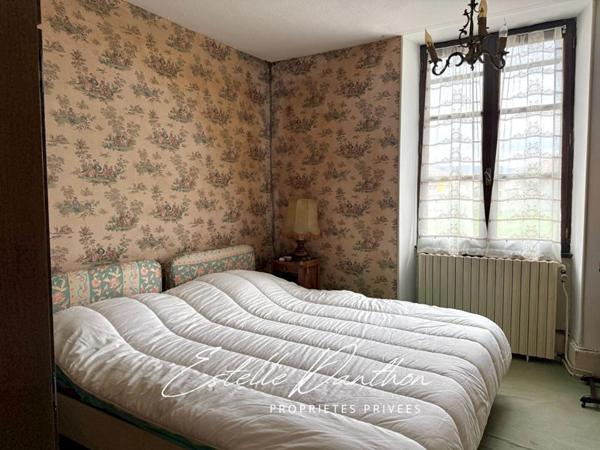 Maison centre-ville Le Grand Lemps 160 m2