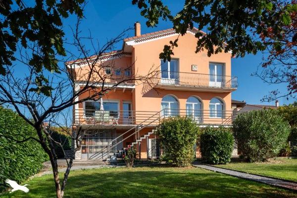 Maison à vendre |  Aire-sur-l'Adour |  7 pièces | 168 m²