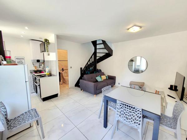 Face à la plage - 105m²- 4ch - Maisonnettes cour ext