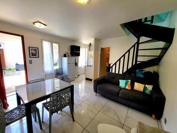 Face à la plage - 105m²- 4ch - Maisonnettes cour ext