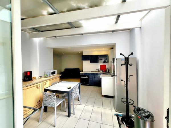 Face à la plage - 105m²- 4ch - Maisonnettes cour ext