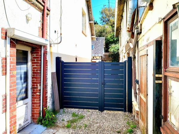 Face à la plage - 105m²- 4ch - Maisonnettes cour ext