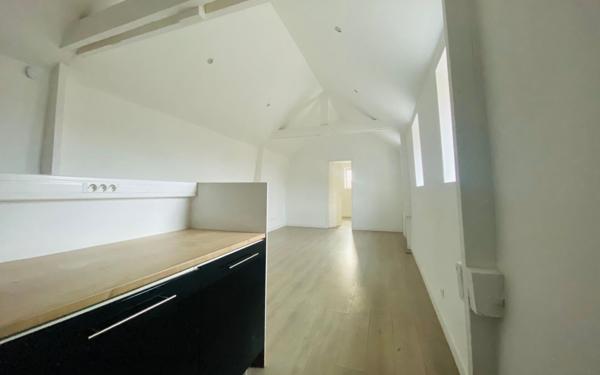 Appartement à louer    2 pièces •  Wattrelos