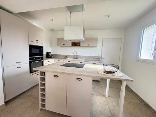 Maison à DOLUS-D'OLERON, 17550 - 4 pièces 104m²