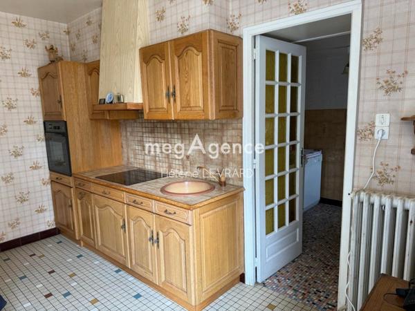 Maison à Neau, 53150 - 6 pièces 138m²