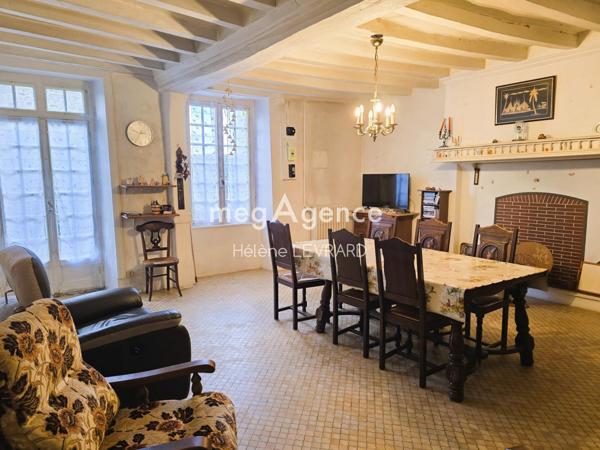 Maison à Neau, 53150 - 6 pièces 138m²