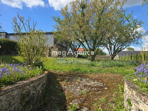 Maison à Neau, 53150 - 6 pièces 138m²