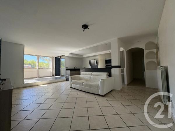 Appartement F4 à vendre  4 pièces - 80 m 2   LA SEYNE SUR MER  - 83