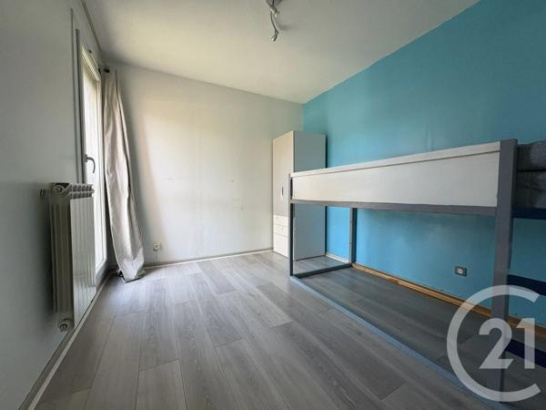 Appartement F4 à vendre  4 pièces - 80 m 2   LA SEYNE SUR MER  - 83