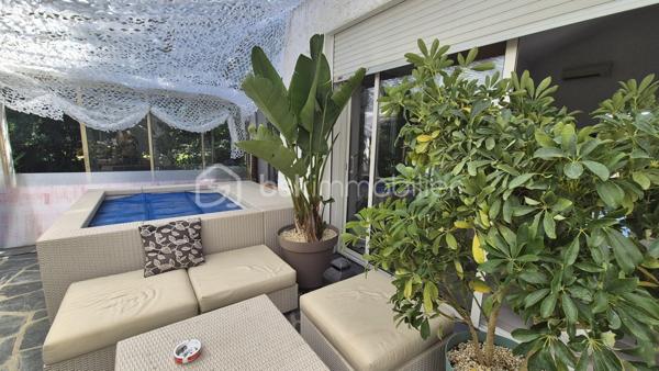 Maison de 278 m²