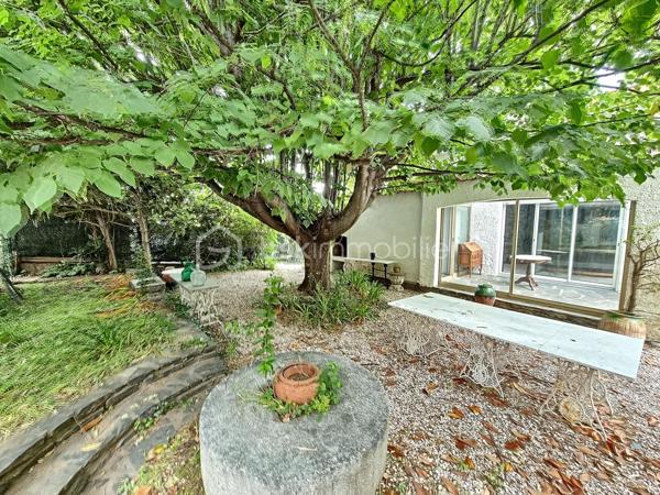Maison de 278 m²