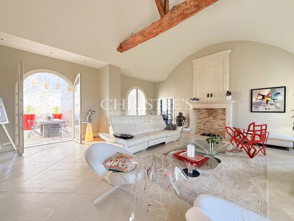 Maison avec piscine, terrasses en cascades et studio – Angoulême centre