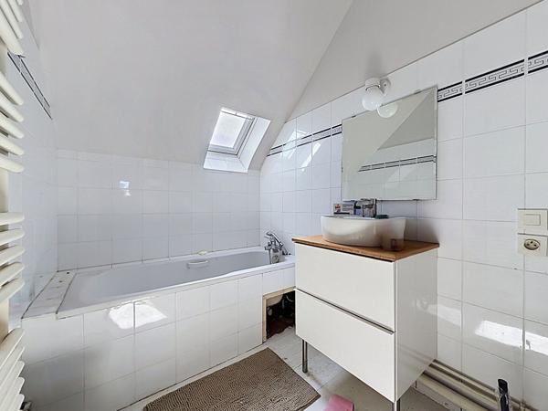 MAISON A VENDRE BREST ST-MARC - 225 M² - JARDIN CLOS - GARAGE