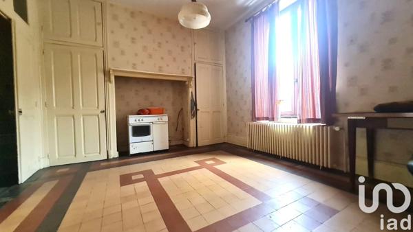 Maison 6 pièces de 161 m² à Haraucourt (08450)