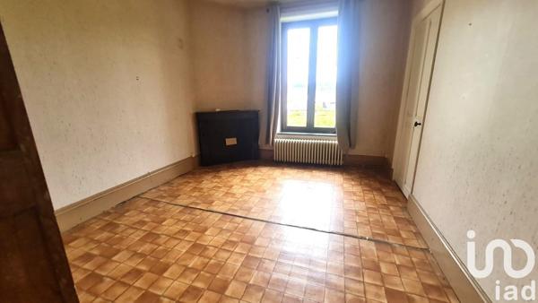 Maison 6 pièces de 161 m² à Haraucourt (08450)