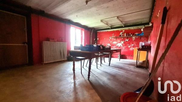 Maison 6 pièces de 161 m² à Haraucourt (08450)