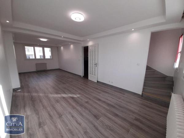 Maison à louer 5 pièces 144.15m²