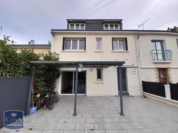 Maison à louer 5 pièces 144.15m²