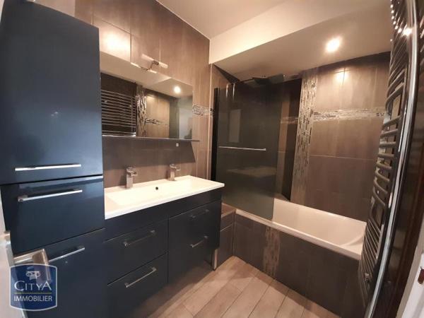 Maison à louer 5 pièces 144.15m²