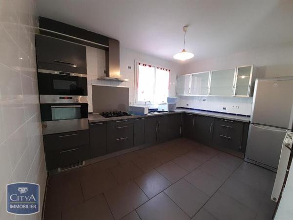 Maison à louer 5 pièces 144.15m²