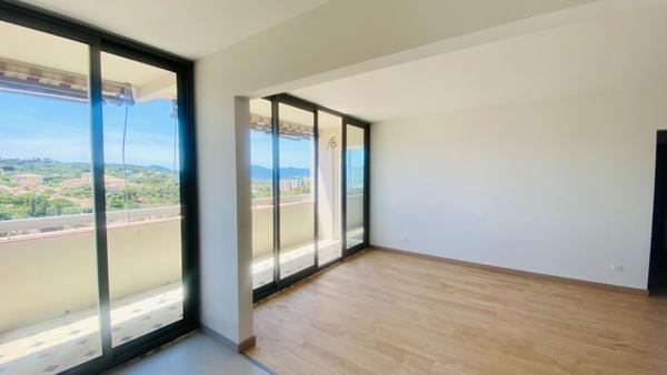 Appartement Le Cannet 5 pièce(s) de 91 m2