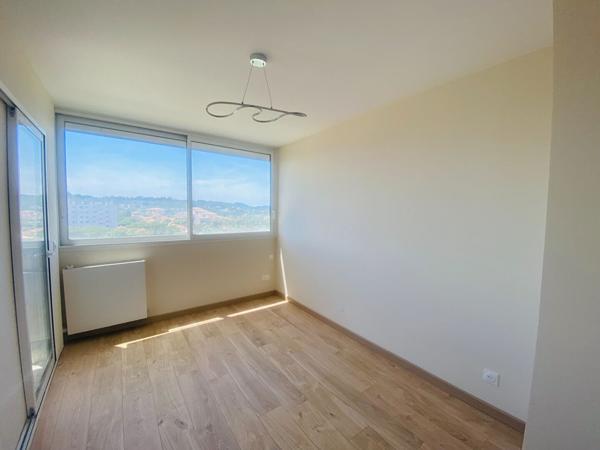 Appartement Le Cannet 5 pièce(s) de 91 m2