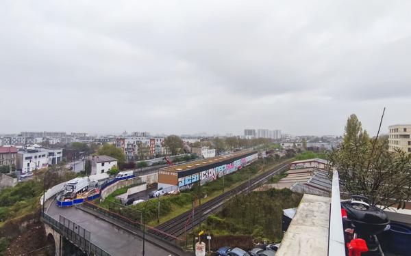 Appartement à vendre    4 pièces • 74,90 m2 Épinay-sur-Seine