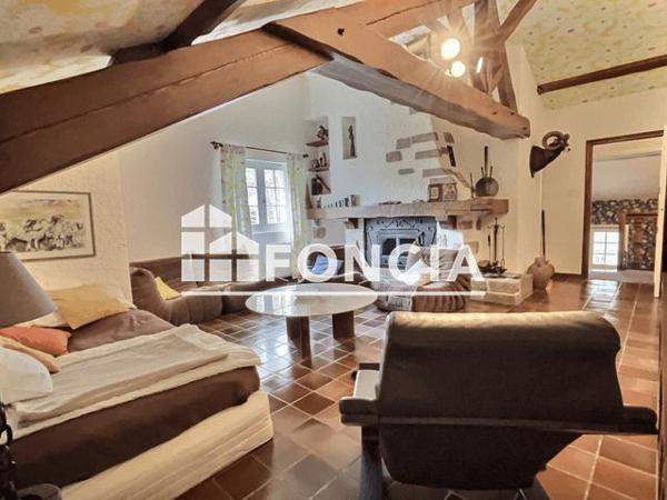 À vendre Maison 7 pièces 230 m² - Sainte-sigolène 43600