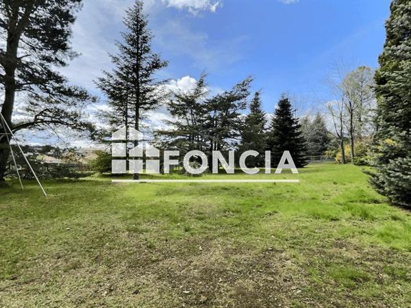 À vendre Maison 7 pièces 230 m² - Sainte-sigolène 43600