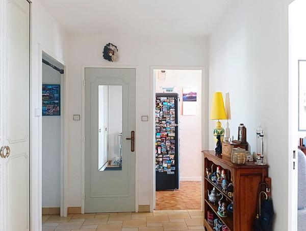 EXCLUSIVITÉ NESTENN - T4 de 88,34 m² avec 3 balcons, ascenseur et vue Parc de l'Europe