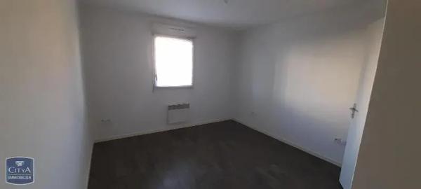 Appartement à louer 2 pièces 46.95m² Mazingarbe (62670)