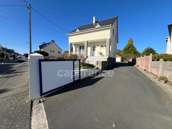 Maison 5 pièces sur sous sol avec grand garage supplémentaire à vendre SAINT BRIEUC (22)