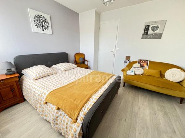 Maison 5 pièces sur sous sol avec grand garage supplémentaire à vendre SAINT BRIEUC (22)