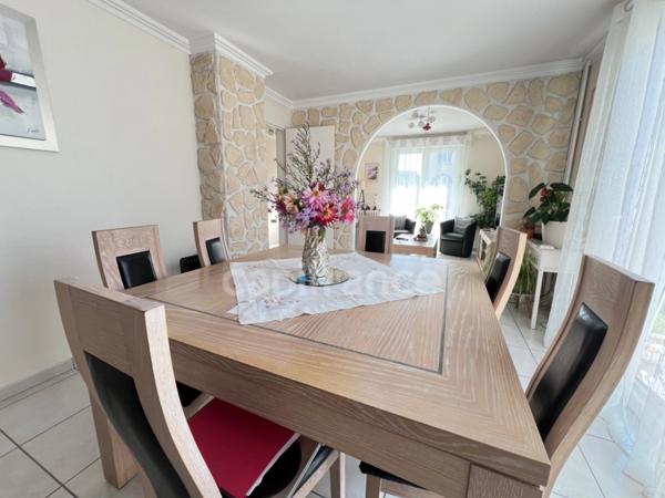 Maison 5 pièces sur sous sol avec grand garage supplémentaire à vendre SAINT BRIEUC (22)