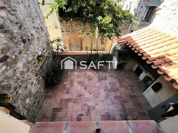 Maison d'habitation 3 faces, 4 chambres, garage, atelier, terrasses, magnifique vue