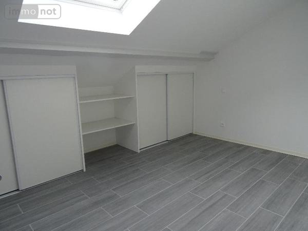 Appartement à louer à Bourg-en-Bresse dans l'Ain (01000), ref : T2 45 av MACON