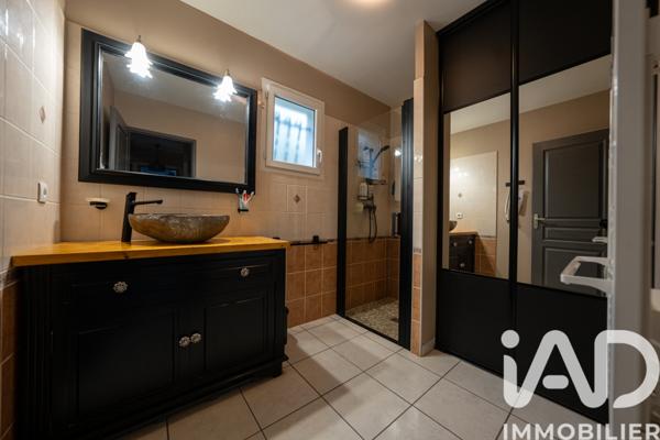 Maison à vendre 4 pièces 101 m² Saint-Bauzile