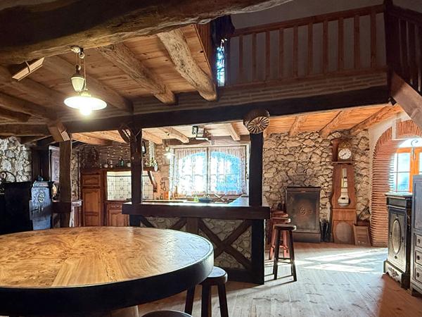 Élégante demeure du XVIIIe siècle au charme authentique