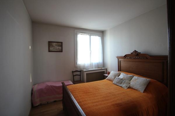 Appartement 3 pièces LE BOURGET- 56 m2 avec vue sur Paris - Boxe, cave et balcon