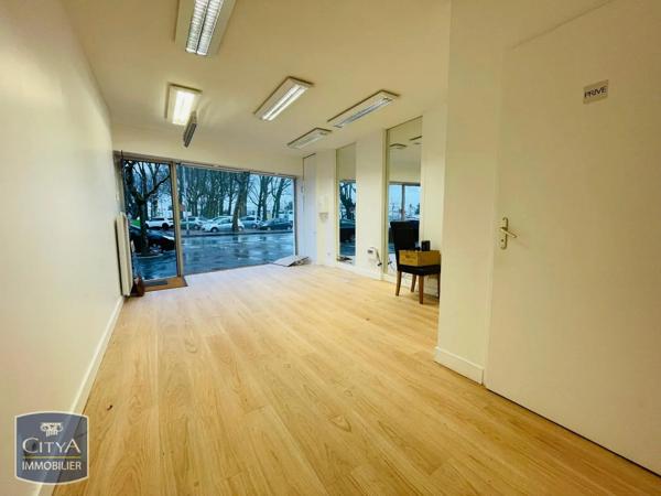 Immeuble à vendre 125.76m²