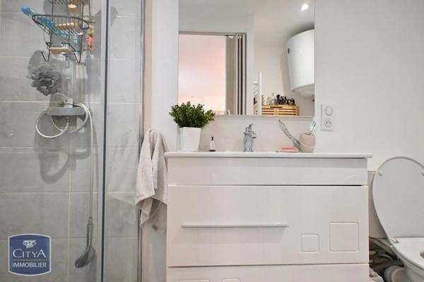 Immeuble à vendre 125.76m²