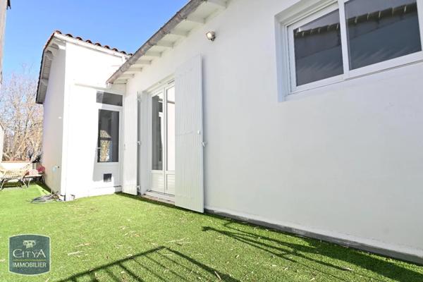 Immeuble à vendre 125.76m²
