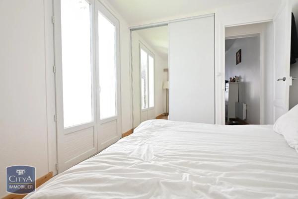 Immeuble à vendre 125.76m²