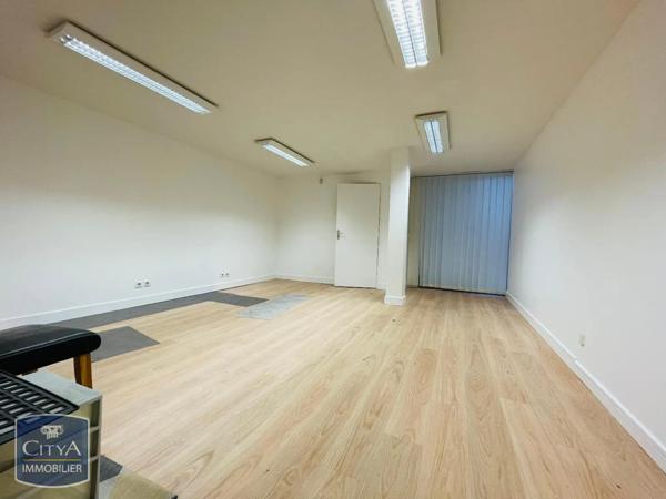 Immeuble à vendre 125.76m²