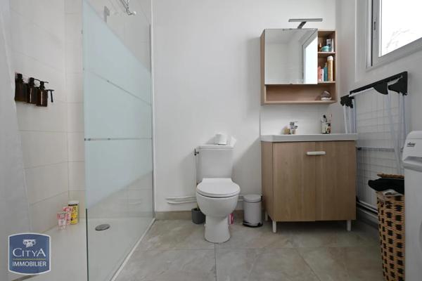 Immeuble à vendre 125.76m²