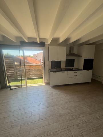 Spacieux T2 bis avec mezzanine et balcon Dernier étage