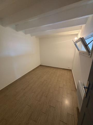 Spacieux T2 bis avec mezzanine et balcon Dernier étage