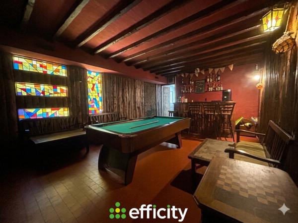 Maison
         8 pièces
        - 171 m² 1 270 000 € *