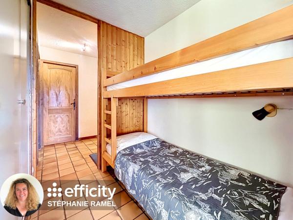 Appartement
         2 pièces
        - 41 m² Exclusivité 329 000 € *