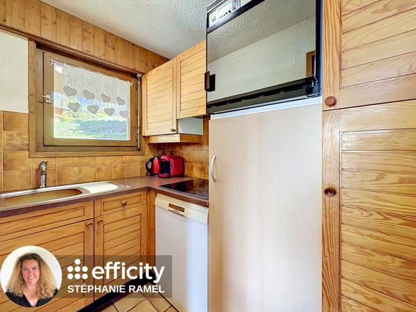 Appartement
         2 pièces
        - 41 m² Exclusivité 329 000 € *